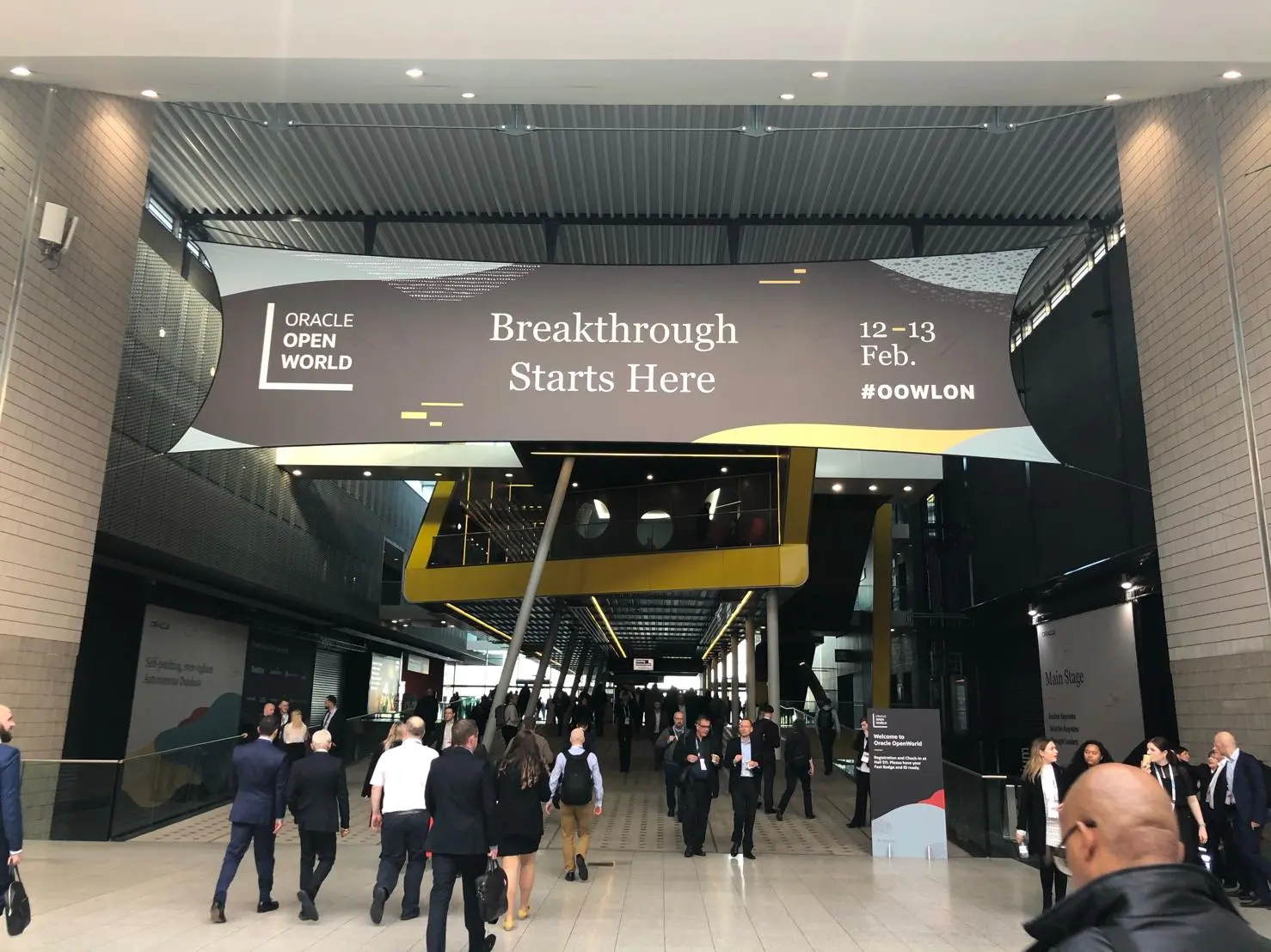 Read more about the article Oracle Open World London today